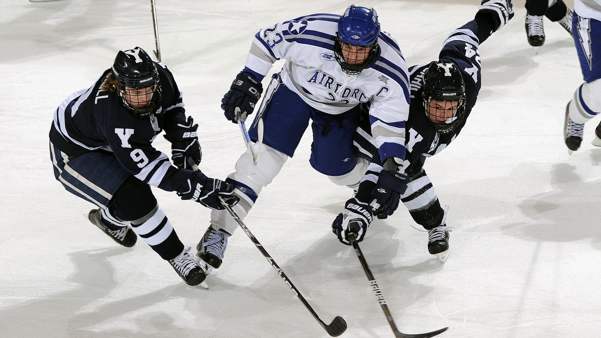 莫伊:全黑队的“防线守护神”,他在scrum中的表现堪称完美